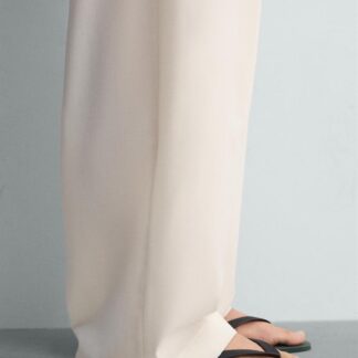 Үдээстэй sandal