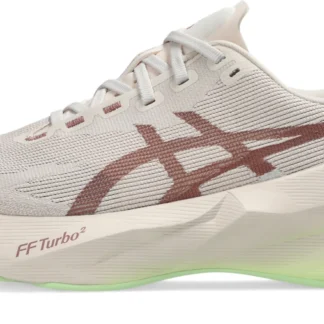ASICS NOVABLAST 6 — 700