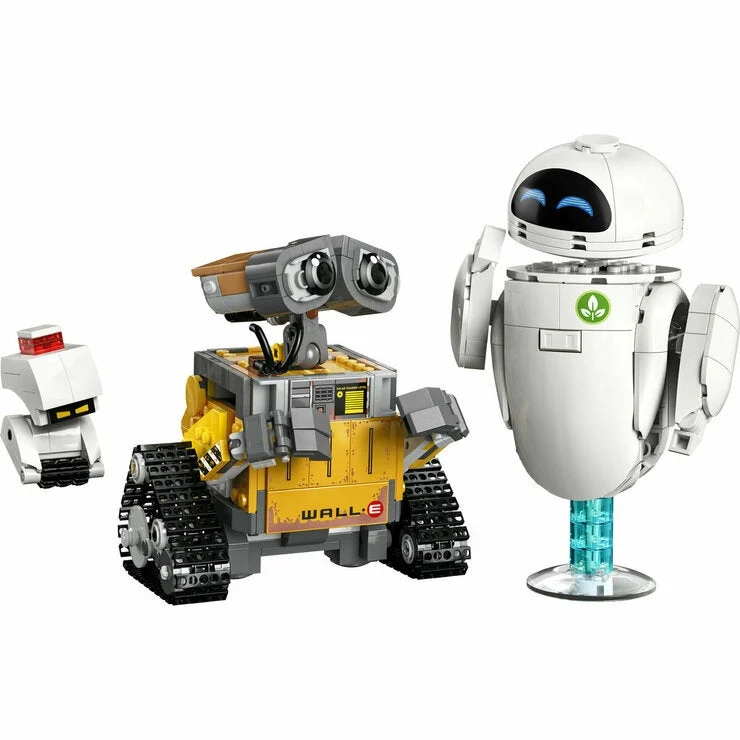 COSTCO LEGO Wall-E and Eve - Image 3