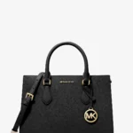 Michael Kors SHEILA дунд зэргийн хэмжээтэй, голын цахилгаантай цүнх