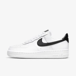 Эмэгтэй арьсан пүүз Nike Air Force 1 ’07