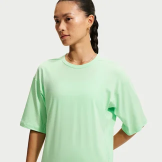 Nike Dri-FIT эмэгтэй богино ханцуйтай цамц