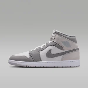 Эрэгтэй спорт гутал Air Jordan 1 Mid SE