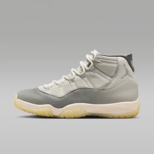 Эрэгтэй спорт гутал Air Jordan 11 Retro Sukajan