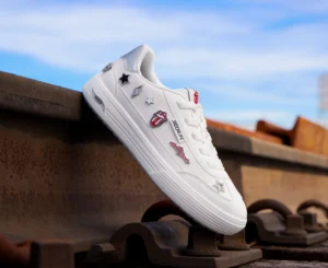 Skechers Arch Fit Arcade – Rolling Studs / The Rolling Stones