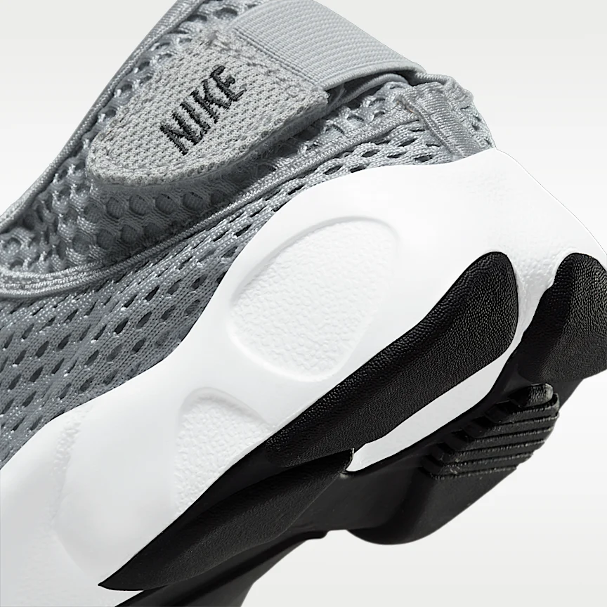 NIKE リフト — リトルキッズシューズ - Image 8