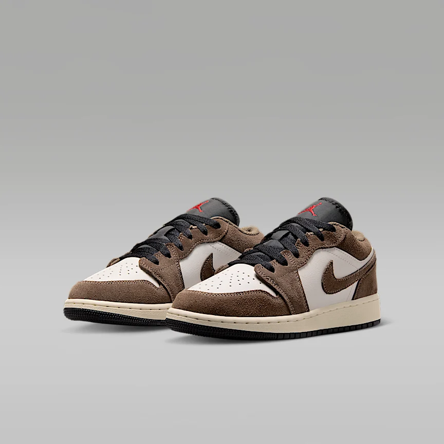 NIKE Air Jordan 1 LOW — Junior Shoes - Image 5