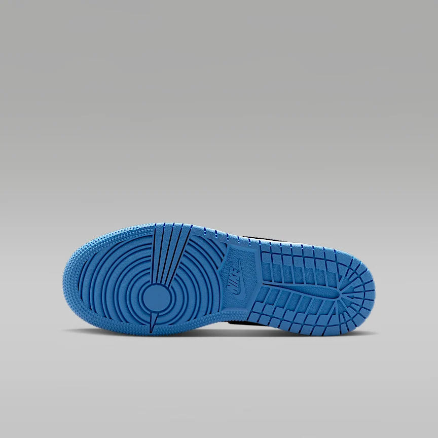 NIKE Air Jordan 1 Low — Big Kids' Shoes - Image 2