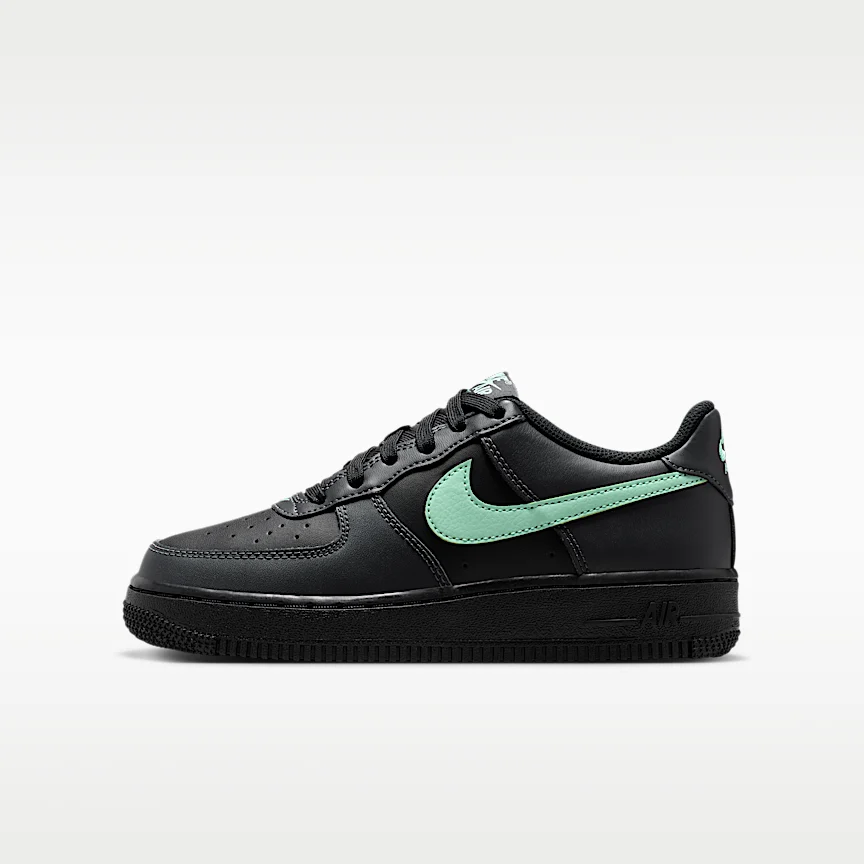 NIKE Air Force 1 — Junior Shoes