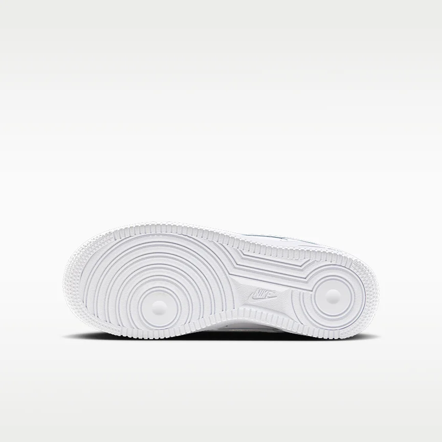 NIKE Air Force 1 LE — Big Kids' Shoes - Image 2