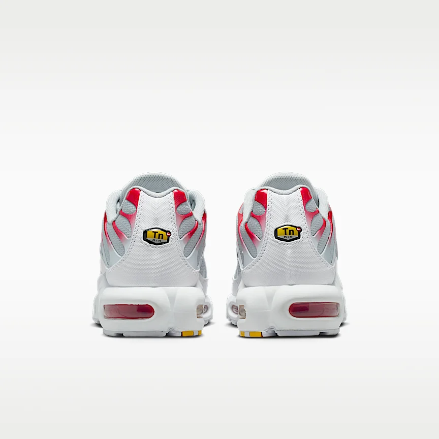NIKE エア マックス プラス — メンズシューズ - Image 6