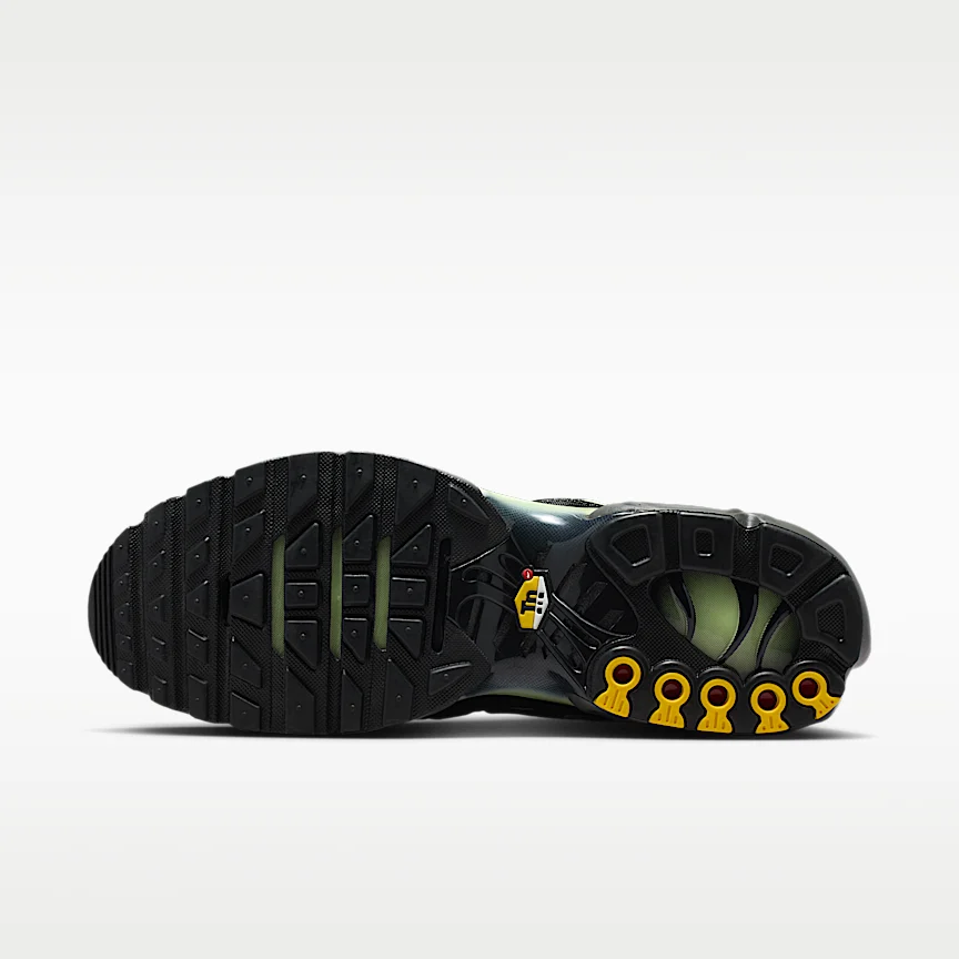 NIKE エア マックス プラス — メンズシューズ - Image 2