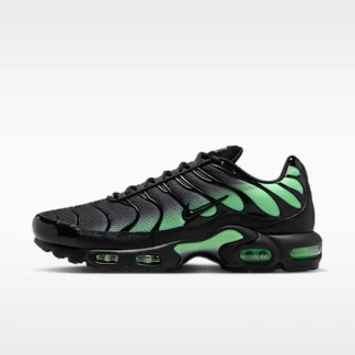NIKE エア マックス プラス — メンズシューズ