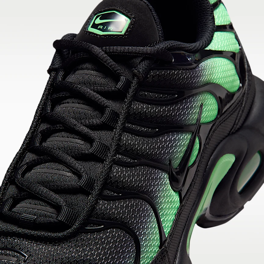 NIKE エア マックス プラス — メンズシューズ - Image 7