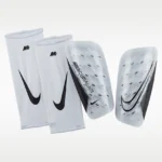 NIKE マーキュリアル ライト — サッカーシンガード