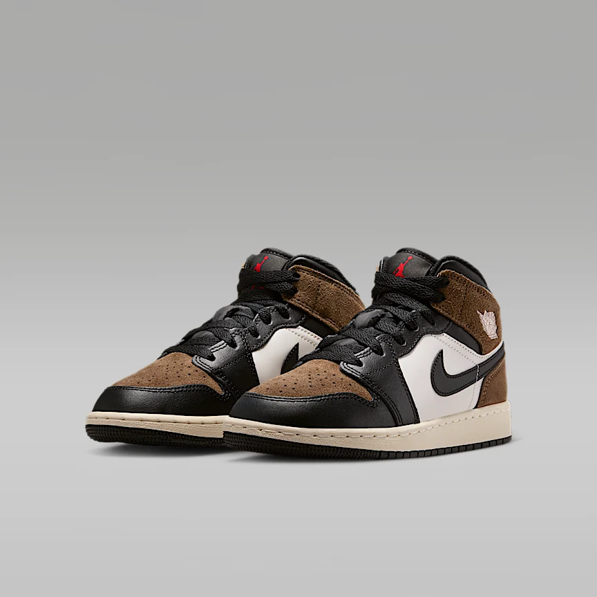 NIKE Air Jordan 1 Mid — Big Kids' Shoes - Image 5
