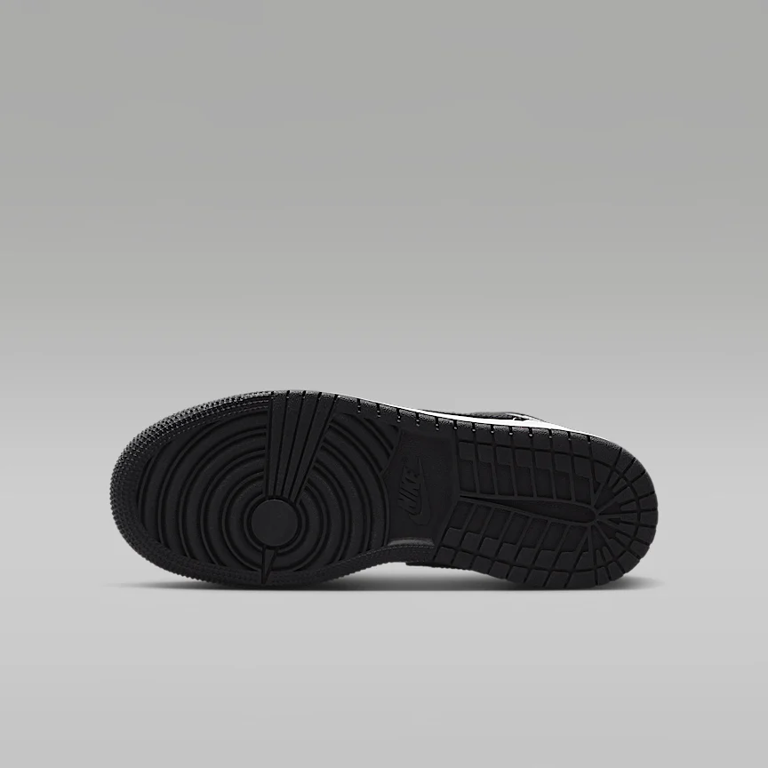 NIKE Air Jordan 1 MID — Junior Shoes - Image 2