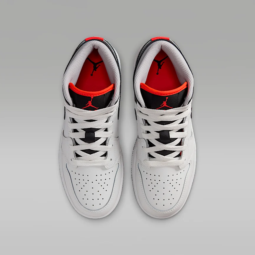 NIKE Air Jordan 1 MID — Junior Shoes - Image 4
