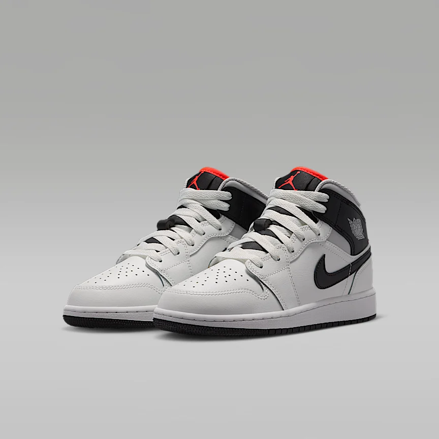 NIKE Air Jordan 1 MID — Junior Shoes - Image 5