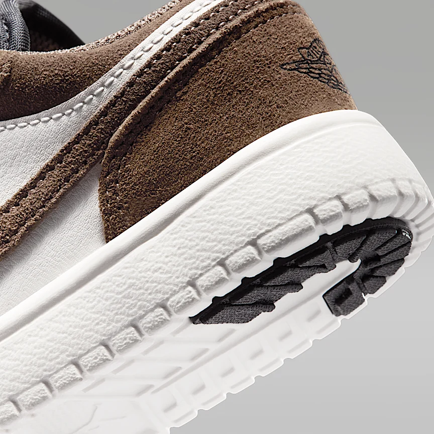 NIKE Jordan 1 LOW ALT — Little Kids' Shoes - Image 8