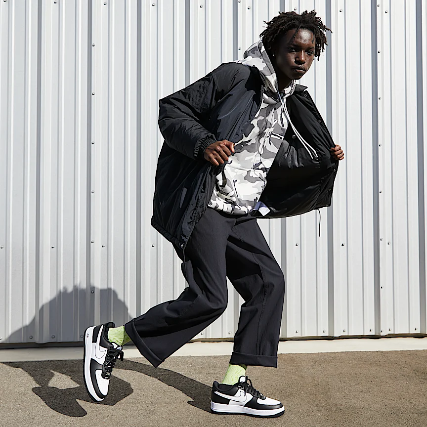 NIKE エア フォース 1 '07 — メンズシューズ - Image 2