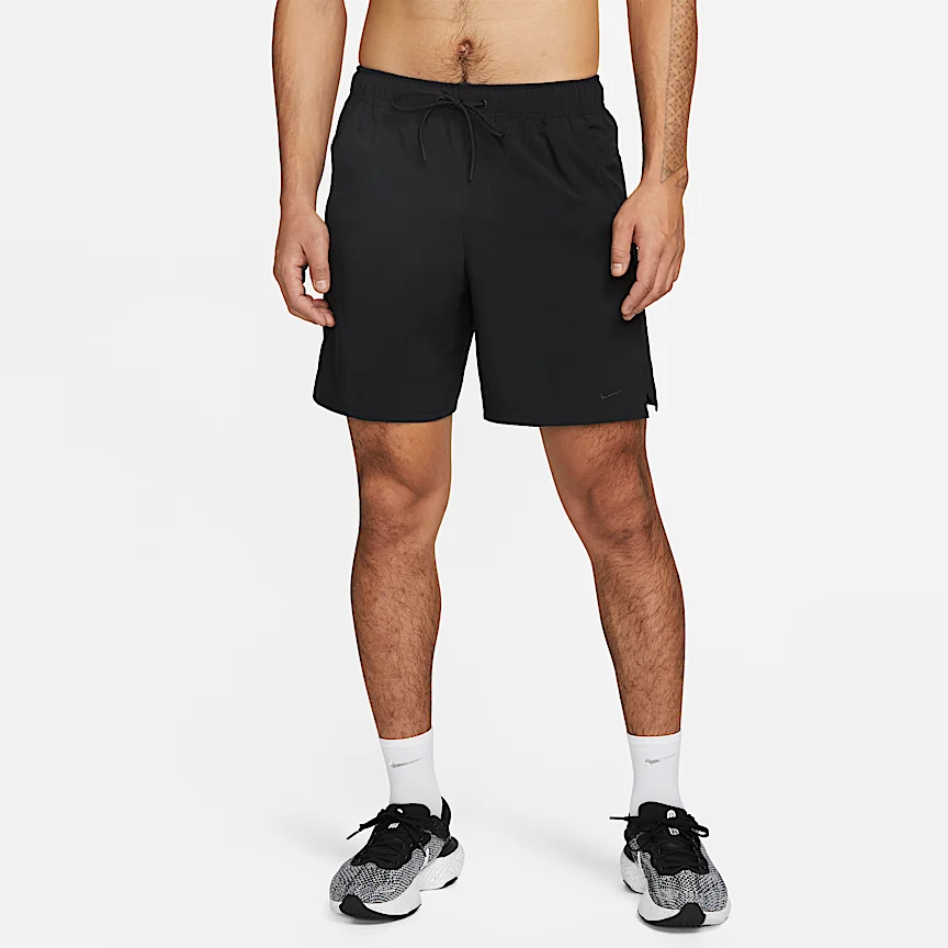 NIKE アンリミテッド — メンズ Dri-FIT 18cm バーサタイル ショートパンツ