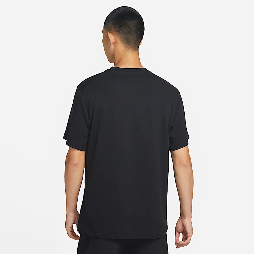 NIKE Dri-FIT プライマリー — メンズ トレーニング Tシャツ - Image 2