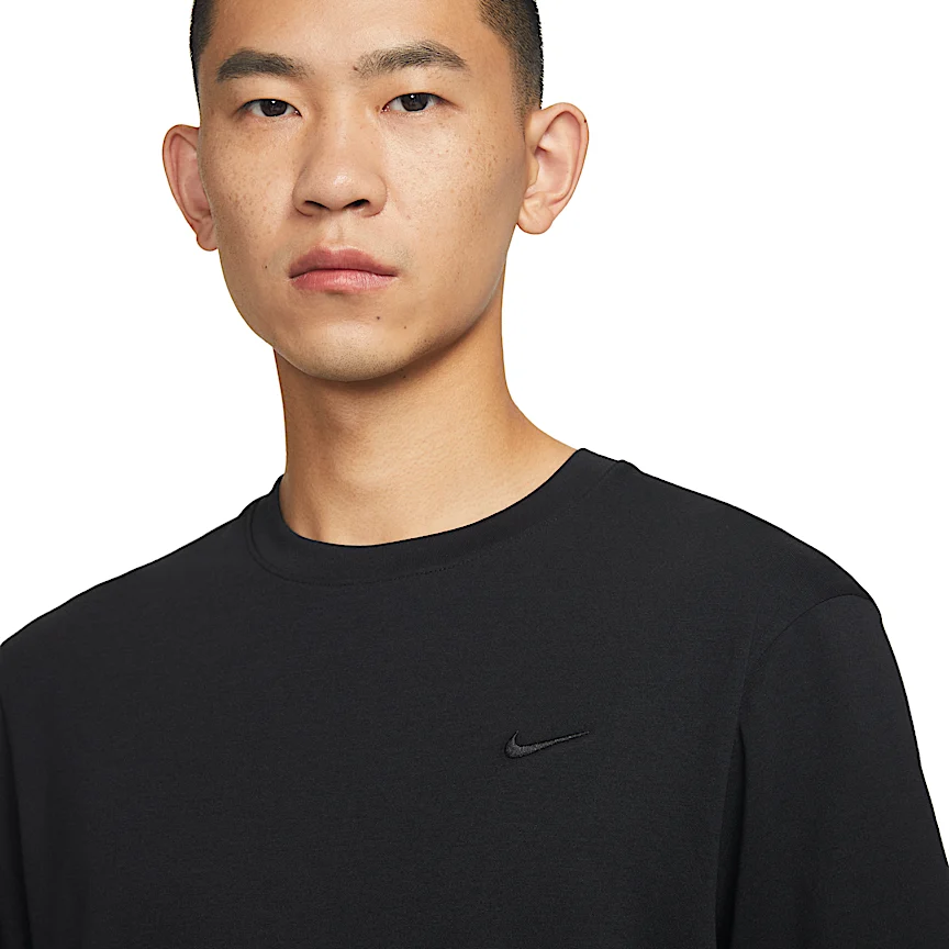 NIKE Dri-FIT プライマリー — メンズ トレーニング Tシャツ - Image 3