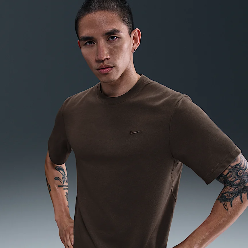 NIKE Dri-FIT プライマリー — メンズ トレーニング Tシャツ