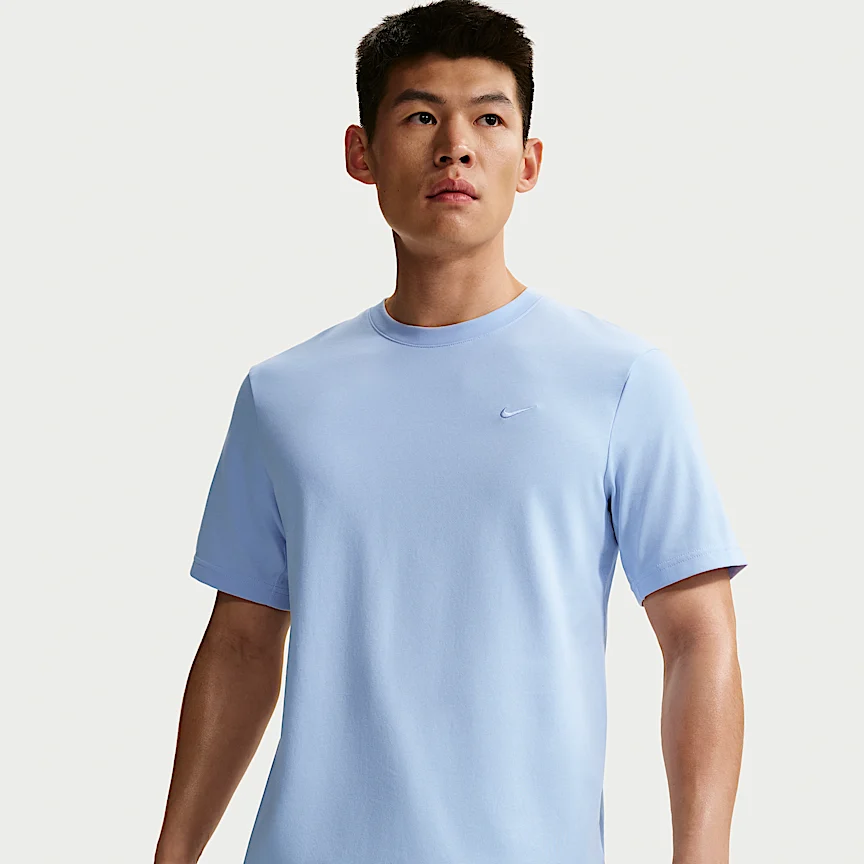 NIKE Dri-FIT プライマリー — メンズ トレーニング Tシャツ