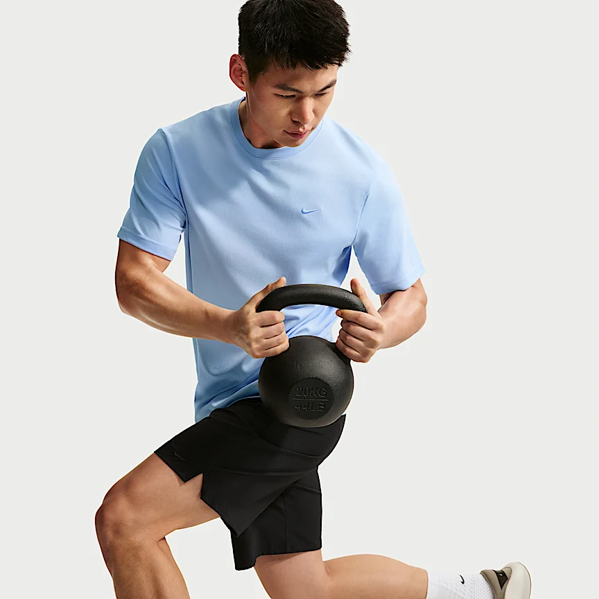 NIKE Dri-FIT プライマリー — メンズ トレーニング Tシャツ - Image 3
