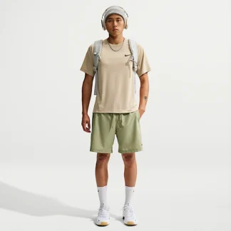 NIKE Dri-FIT フォーム — メンズ 18cm バーサタイル ショートパンツ