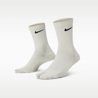 NIKE エブリデイ プラス "Rift" — ライトウェイト スプリットトゥ クルー ソックス (1足)