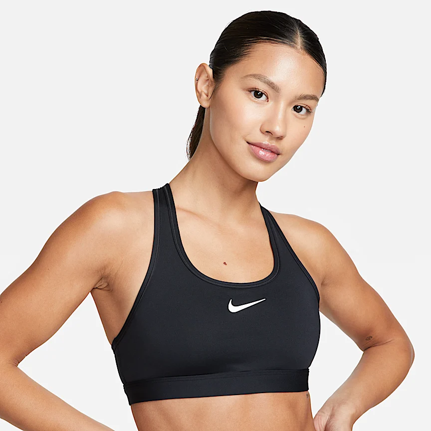 NIKE スウッシュ ミディアムサポート — ウィメンズ パッディド スポーツブラ
