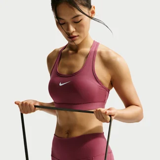 NIKE スウッシュ ミディアムサポート — ウィメンズ パッディド スポーツブラ