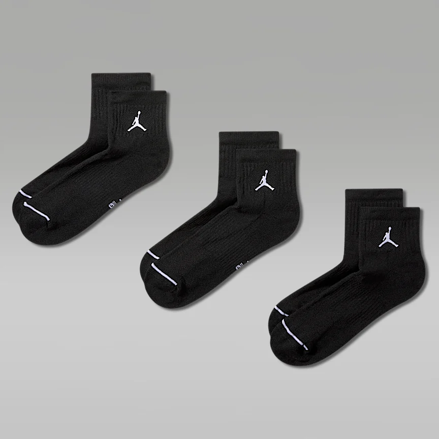 NIKE Jordan — Everyday Ankle Socks (3 Pairs)