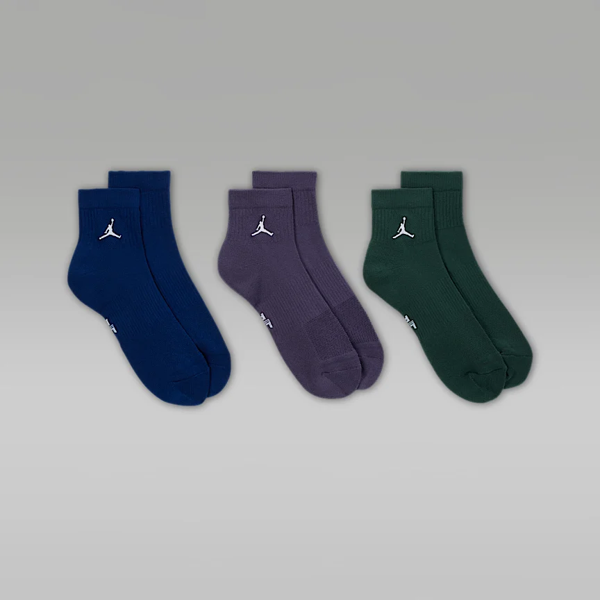 NIKE ジョーダン — エブリデイ アンクル ソックス (3足) - Image 3
