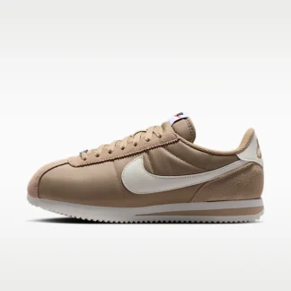 NIKE コルテッツ テキスタイル — ウィメンズシューズ