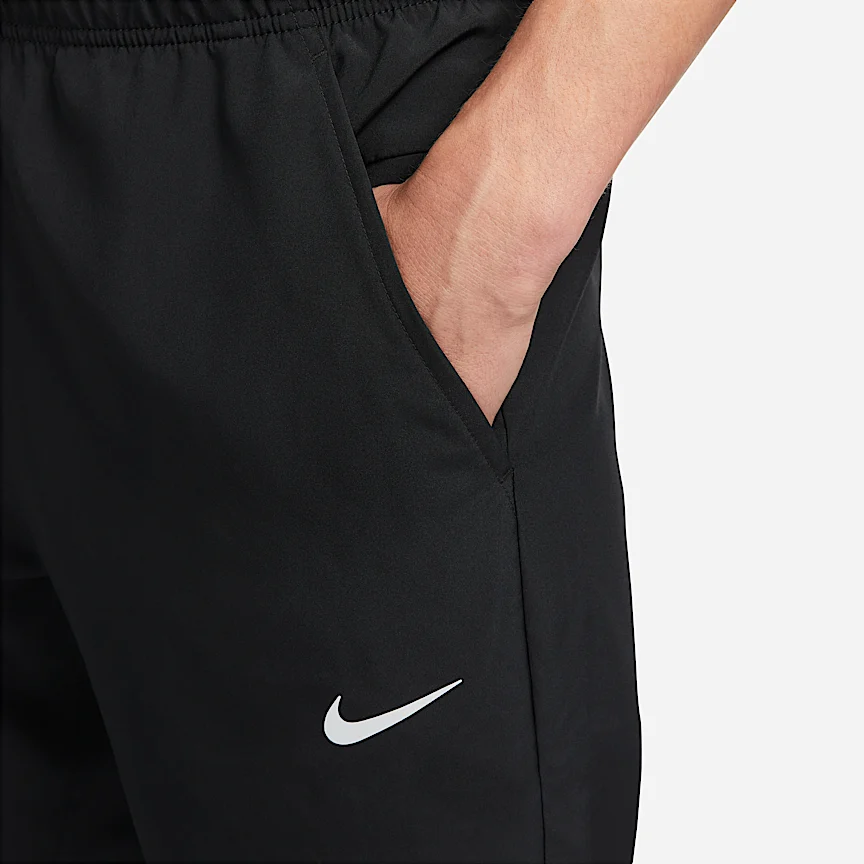 NIKE フォーム — メンズ Dri-FIT オープンヘム バーサタイル パンツ - Image 3