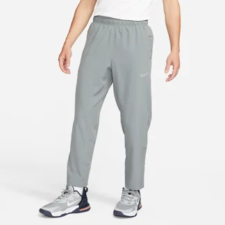 NIKE フォーム — メンズ Dri-FIT オープンヘム バーサタイル パンツ