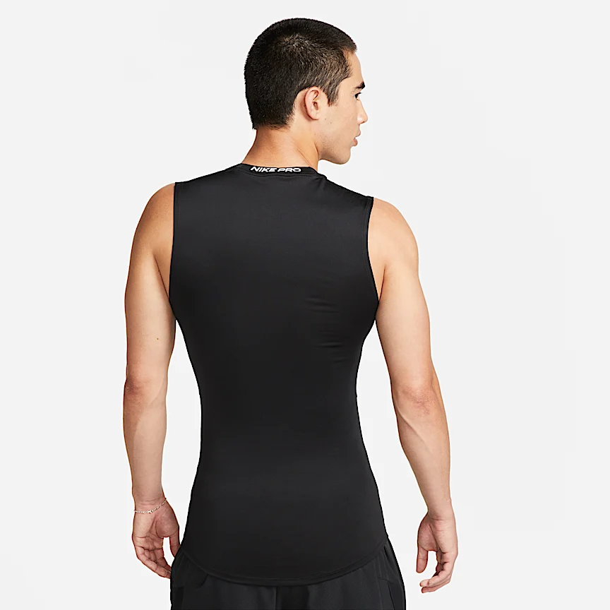 NIKE Pro — Men's Dri-FIT Taito Sleeveless FitnessTop - Image 2