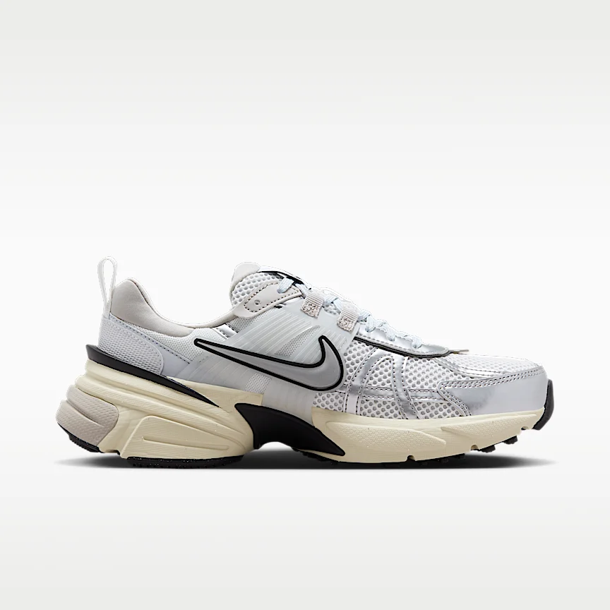 NIKE V2K Run — Women's Shoes with Reflective Accents - Image 3