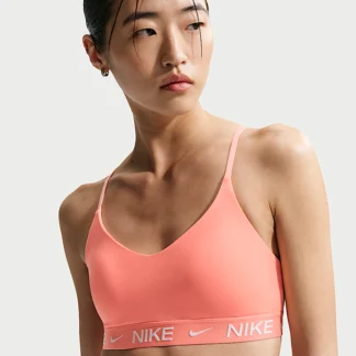 NIKE インディ ライトサポート — ウィメンズ パッディド アジャスタブル スポーツブラ