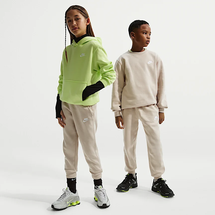 NIKE Sportswear Club Fleece — Junior Joga