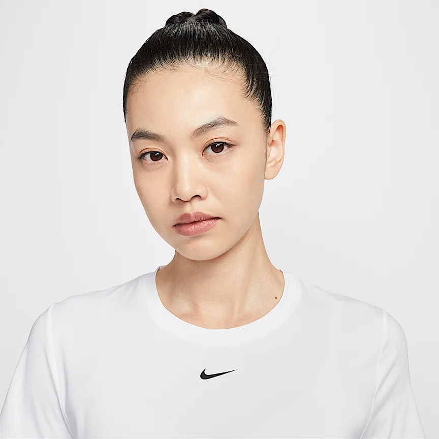 NIKE ワン クラシック — ウィメンズ Dri-FIT ショートスリーブ トップ - Image 3