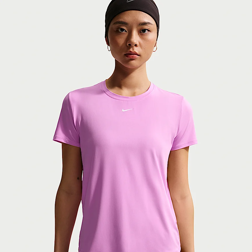NIKE ワン クラシック — ウィメンズ Dri-FIT ショートスリーブ トップ