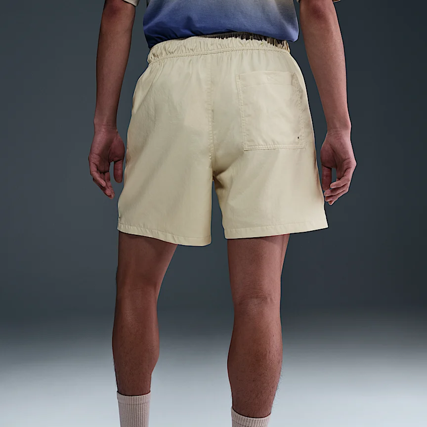 NIKE クラブ — メンズ ウーブン フロー ショートパンツ - Image 3