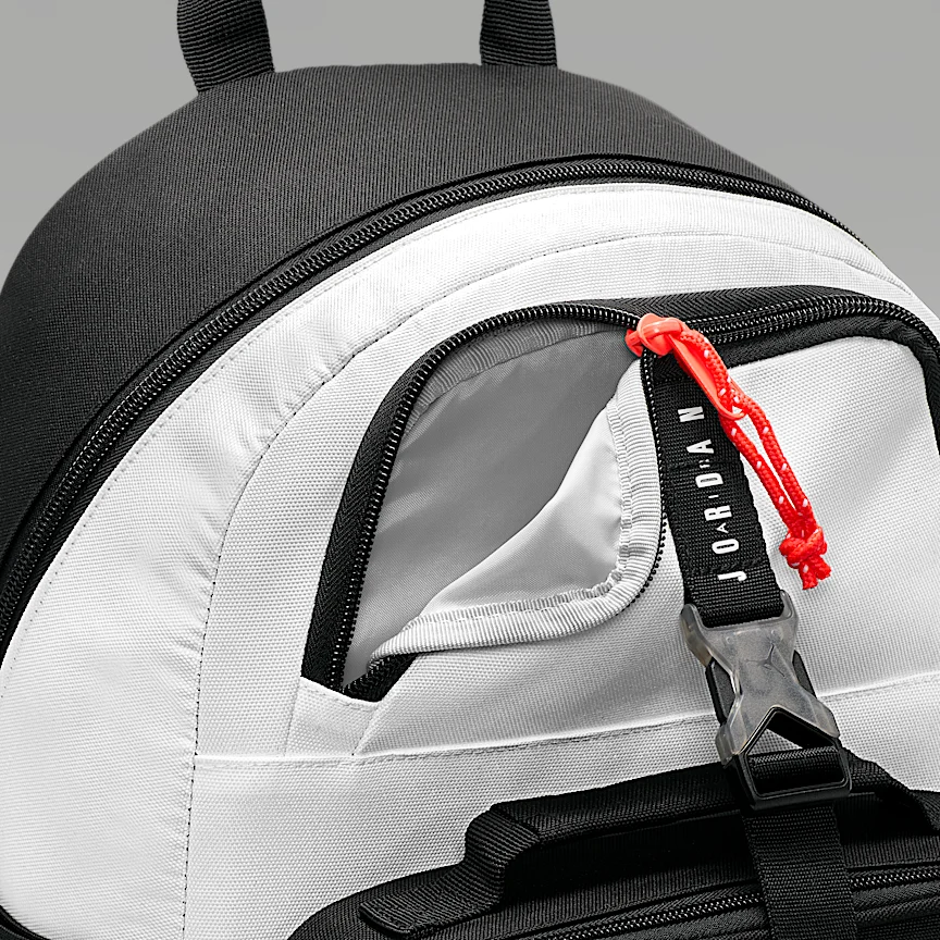 NIKE Air Max — Junior Backpack (18L) Ando RunChiBag (3L) - Image 8
