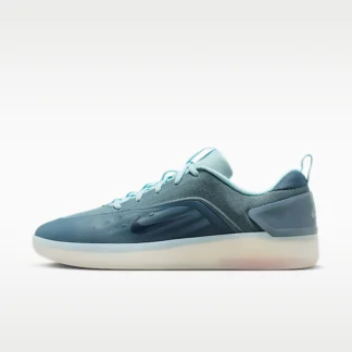 NIKE SB Zoom Nyjah 4 — Skate Shoes