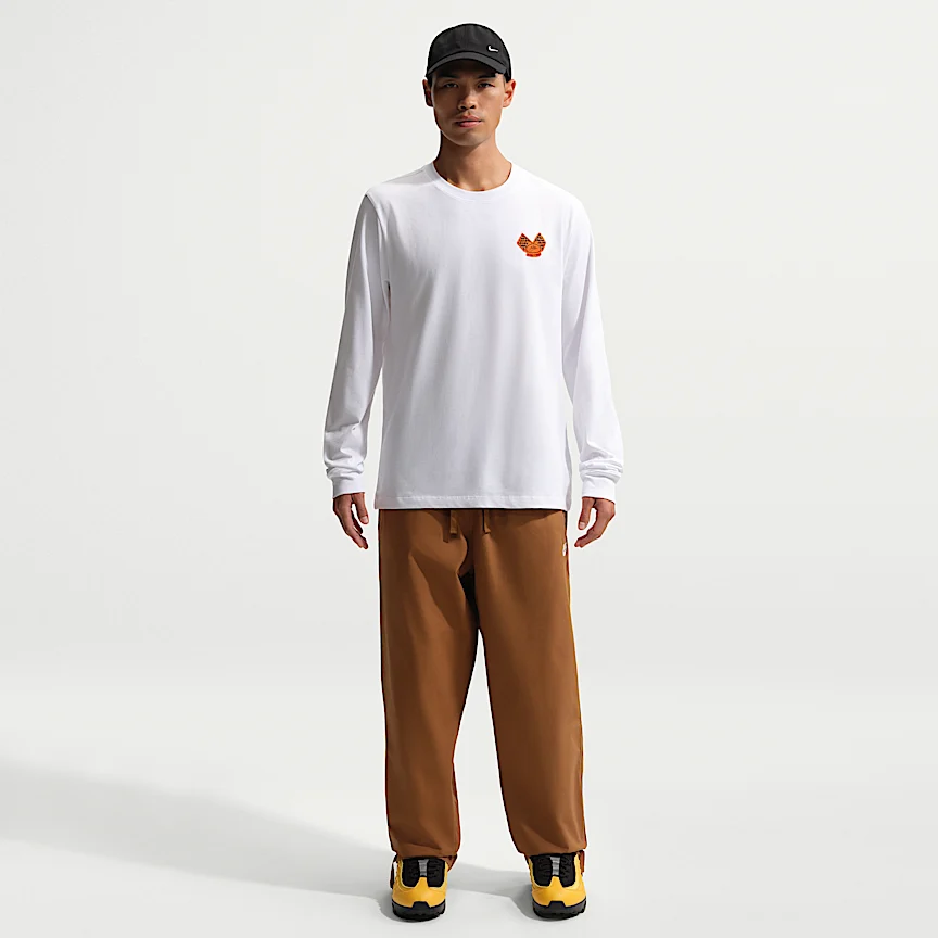 NIKE Sportswear — Long-Sleeve T-Shirt - Image 4